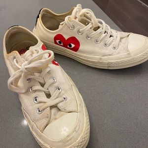 Comme de garçon converse